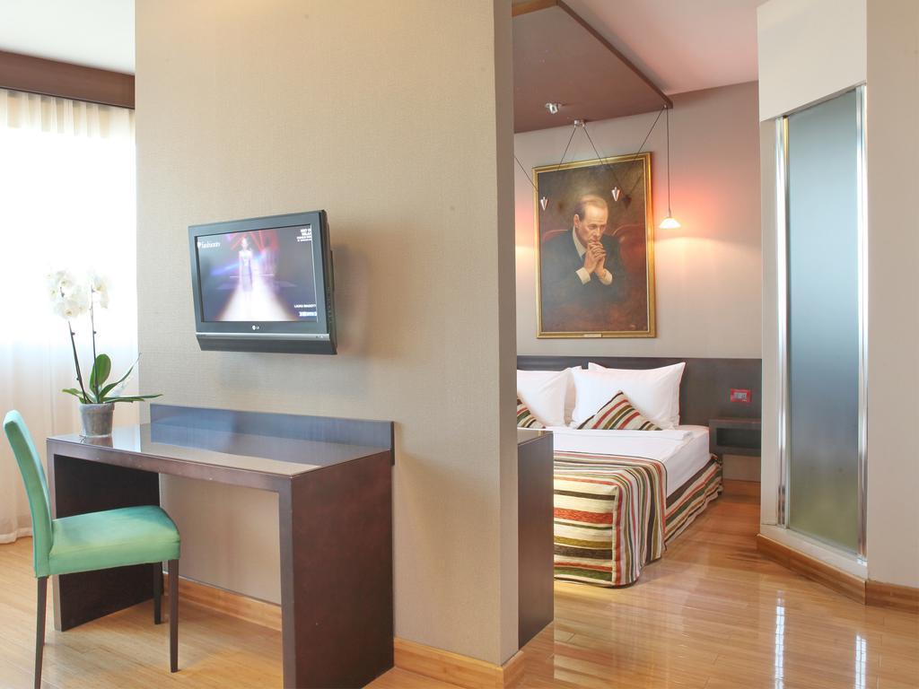 Design Hotel Mr President Belgrado Esterno foto
