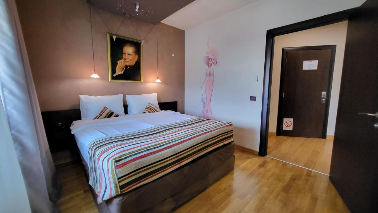 Design Hotel Mr President Belgrado Esterno foto