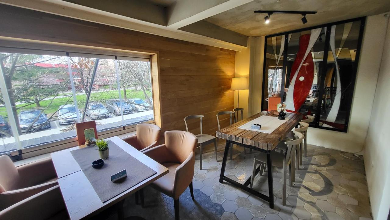 Design Hotel Mr President Belgrado Esterno foto