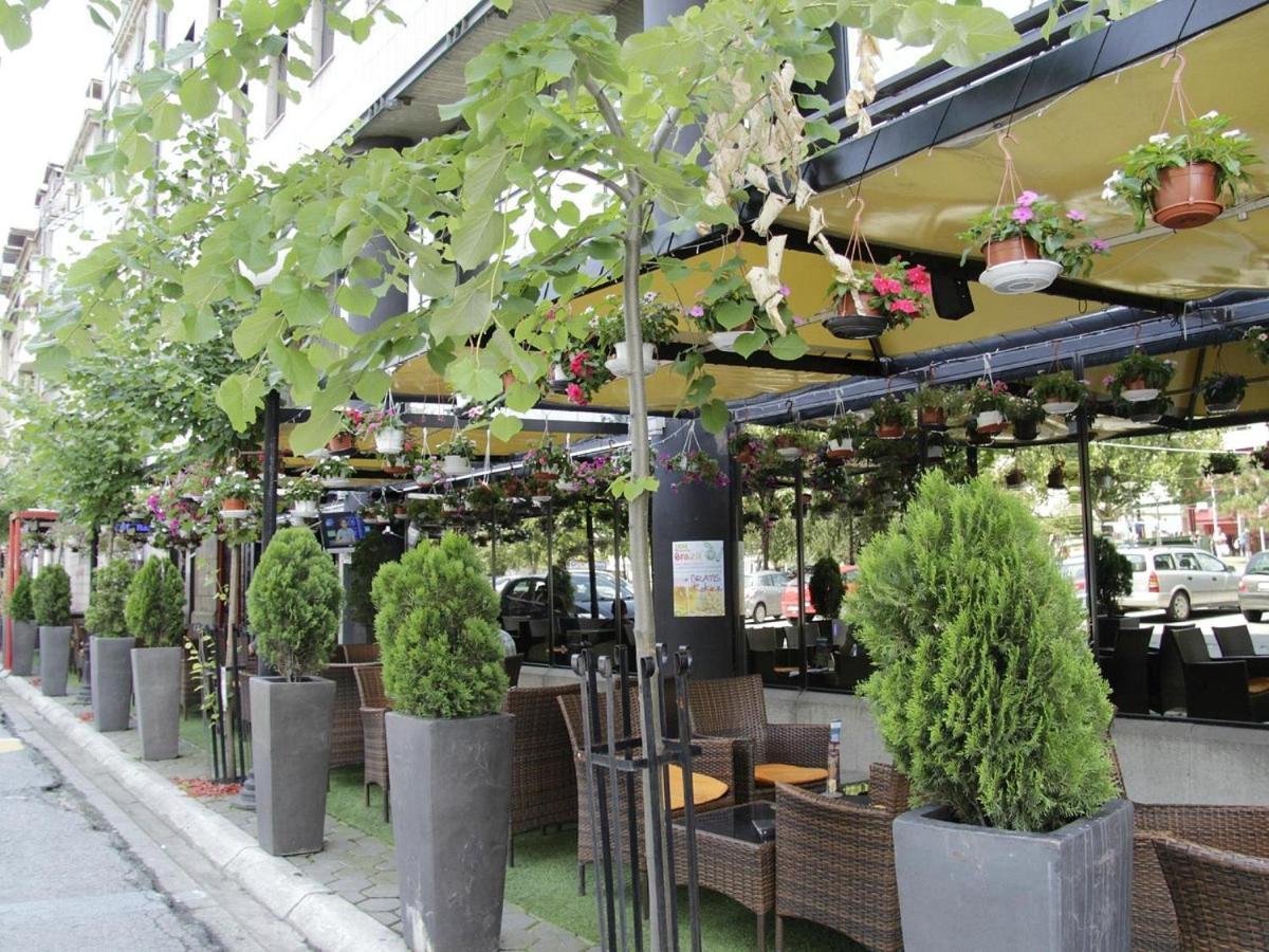 Design Hotel Mr President Belgrado Esterno foto