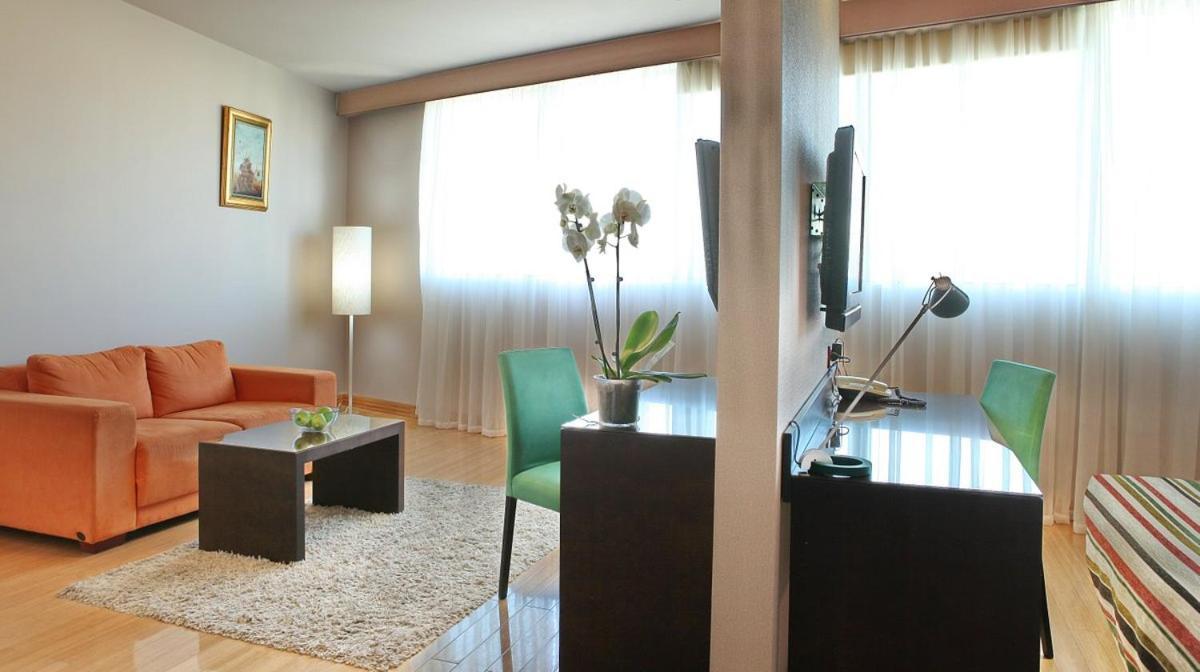 Design Hotel Mr President Belgrado Esterno foto