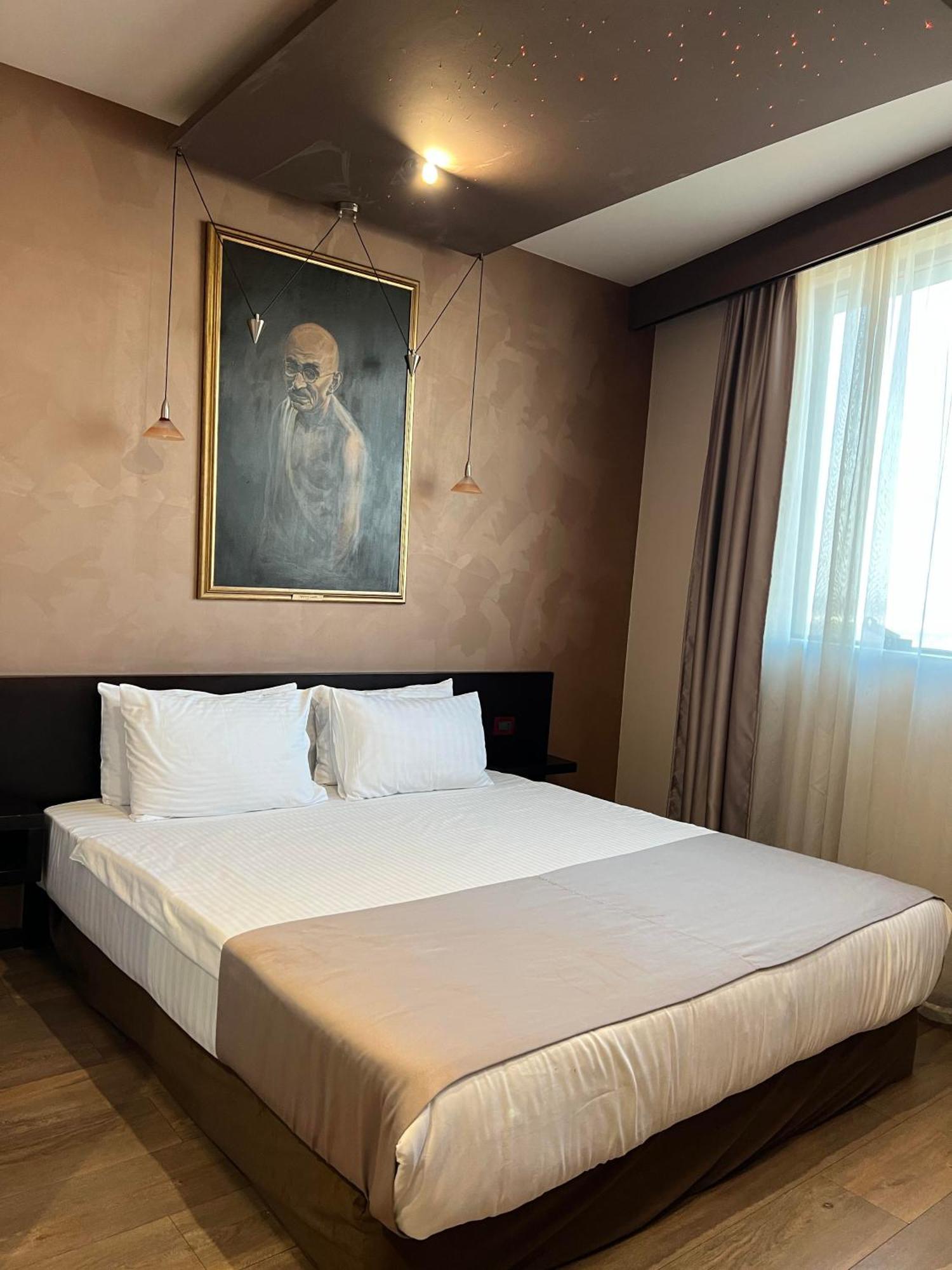 Design Hotel Mr President Belgrado Esterno foto